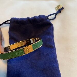 Tory Burch Kira Textured Green Bangle